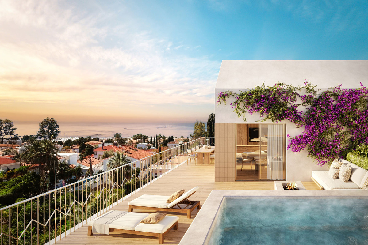 Art Marina – La Carihuela - rooftop terrace with private pool, sun loungers, fire pit, and panoramic sea views at sunset